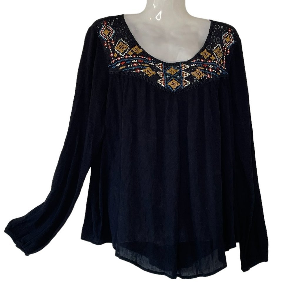 Xhilaration Gauzy Top Black Eyelet Yoke with Aztec Embroidery Flowy Peplum   XL